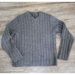 G.H. Bass Co Men's Lambswool‎ Acrylic Blend V-Neck Sweater Size Medium Gray